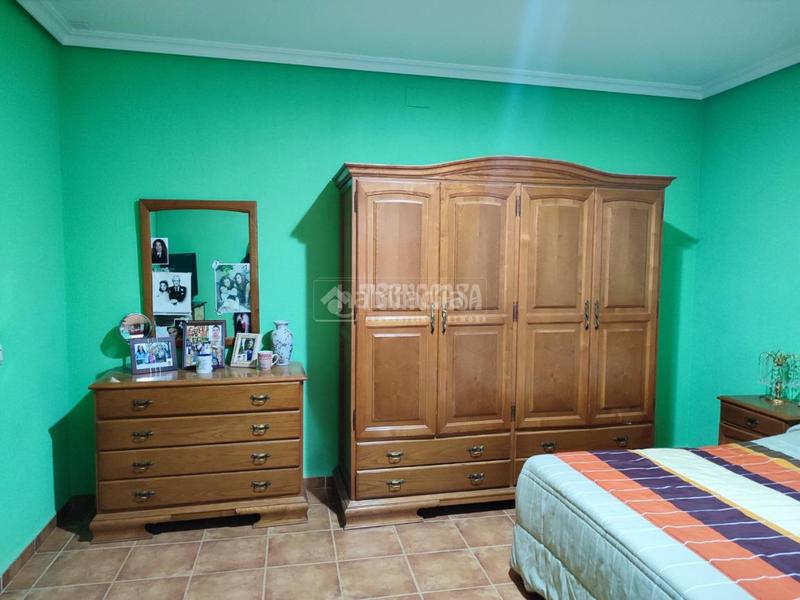 Foto c81d8406-4993-42df-b113-787d61c4747d. Bauernhof mit parking pool in Centro ciudad Linares