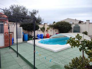 Masia en Centro ciudad. Casa rural en venta en linares