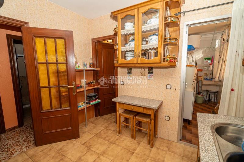 Foto 608c7397-85c1-4d83-bf3c-e3ced4c6ee6e. Piso  en venta en Linarejos Linares