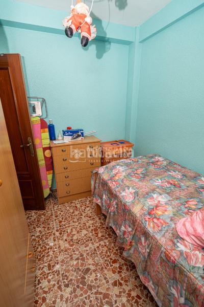 Foto a2272ce6-8262-4889-a11b-f59709740f27. Piso  en venta en Linarejos Linares