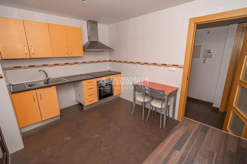 Foto a4a689d5-7a02-46d9-b976-a1d0ebe29153. Piso  en venta en Linarejos Linares