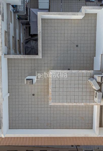 Foto f54f473b-6e5c-44ae-9d40-53e5f2fa4cab. Piso  en venta en Linarejos Linares