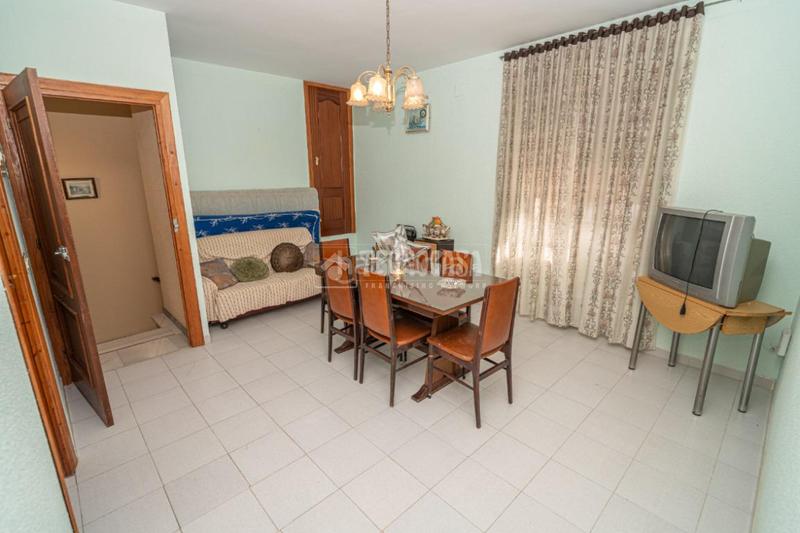 Foto 8cdce93a-d735-46df-9ebf-53c44b29aa74. Maison jumelée dans Guarromán