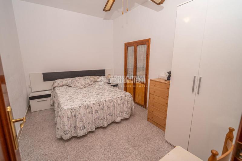 Foto e43f3eb2-89de-40d2-bfe0-8010baab14d3. Maison jumelée dans Guarromán