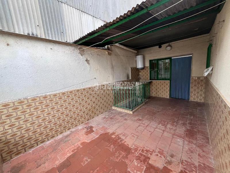 Foto 253e3c5f-f49a-411f-8333-34235281f8bc. Casa aparellada a Linarejos Linares