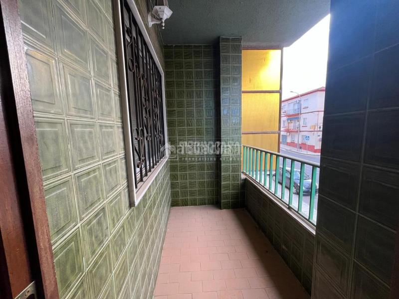 Foto 91848849-7aa5-4c37-9da1-29e8ac8d5881. Casa aparellada a Linarejos Linares