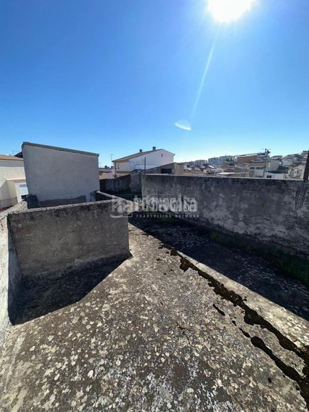 Foto a71b633b-b79a-4516-990b-f8883aa46af4. Casa a Mengíbar