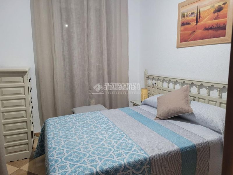 Foto 3a2acaea-991d-4bfe-92d6-c17ca3d37e55. Casa aparellada a Centro ciudad Linares