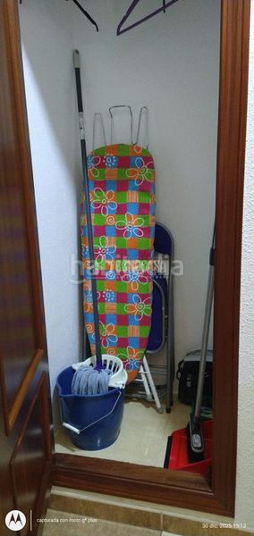 Foto f5f7ed74-4e29-4a3c-939b-392b27656663. Casa aparellada a Centro ciudad Linares