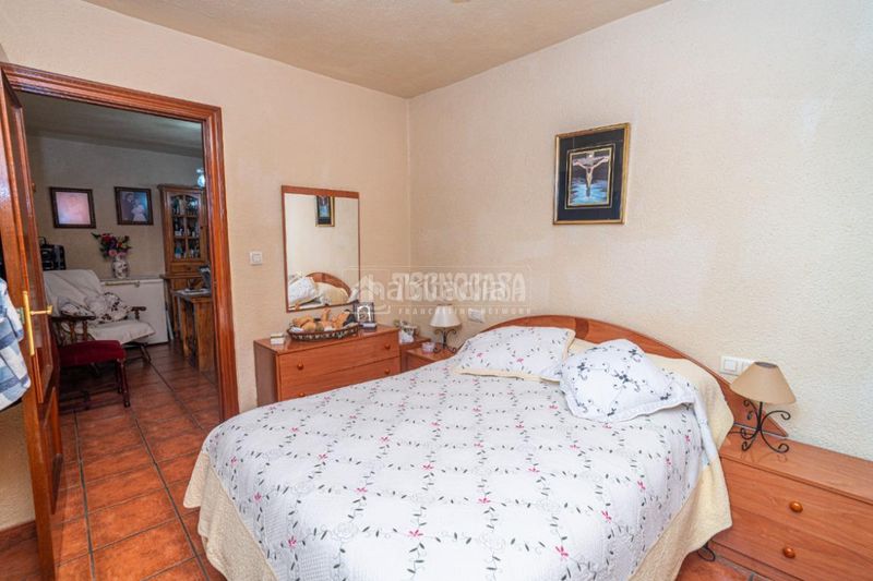 Foto 8d6057b3-629e-497b-a569-1d5ea8005ce9. Masia amb aparcament piscina a San Roque - La Cruz - La Rozuela Linares