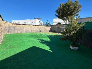 Haus in Mengíbar. Casa en venta en mengíbar