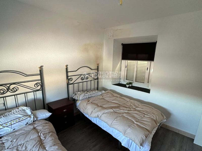 Foto aee301f9-e6bd-44e1-8b85-cb63baa675c2. Casa amb calefacció a Mengíbar