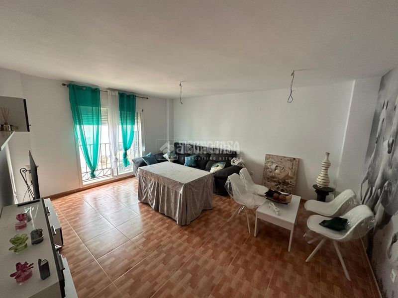 Foto 70e23b7d-21dc-4710-b839-9705da1a01b3. Pis amb aparcament a Mengíbar