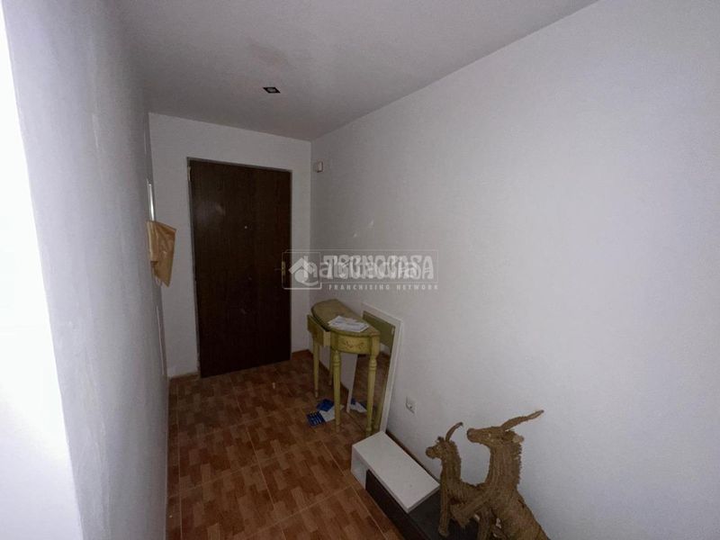 Foto c2c624f4-9341-451d-85e1-f31a6bda3750. Pis amb aparcament a Mengíbar