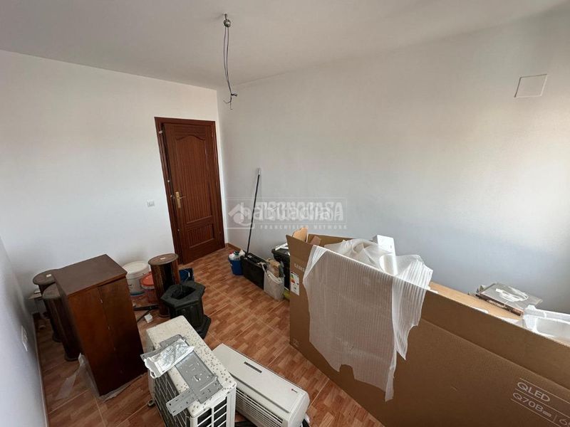 Foto c5691a4e-6075-4c05-8382-9ed330239255. Pis amb aparcament a Mengíbar