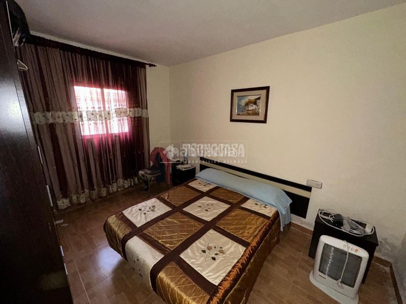 Foto f93b66d5-a8dc-4603-a4b2-5f74e282365f. Casa amb calefacció aparcament a Espeluy