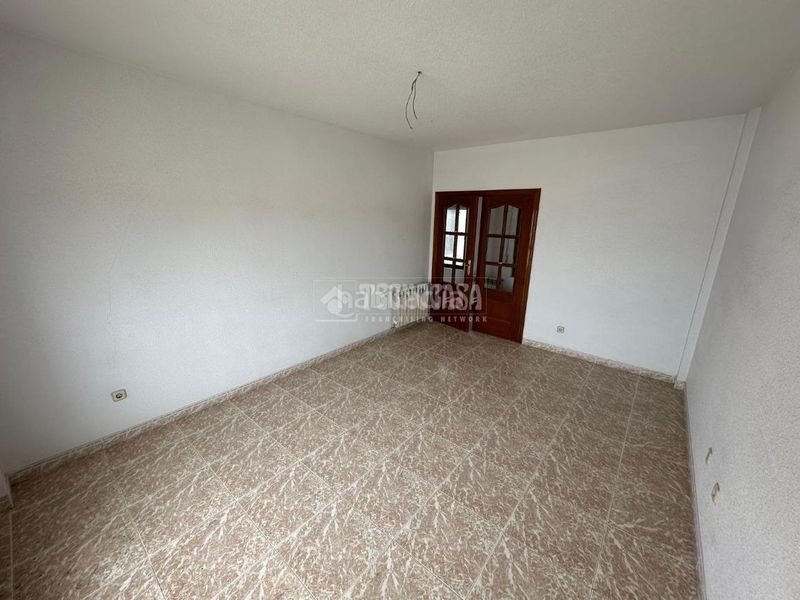 Foto 048aff3c-cd93-4e77-88b3-9067106e78d4. Pis amb calefacció a Mengíbar