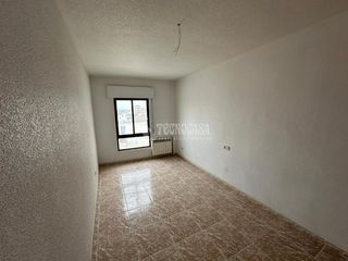 Etagenwohnung in Mengíbar. Piso en venta en mengíbar