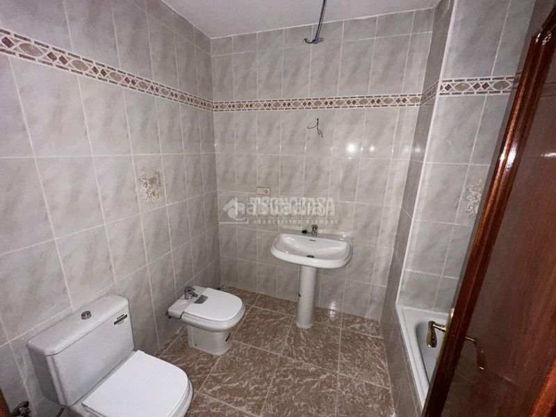 Foto 91ece530-32e4-4142-b270-7fc024a6b3ad. Pis amb calefacció a Mengíbar