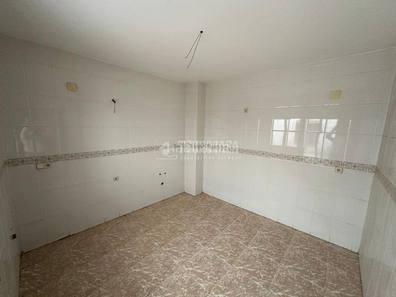 Foto b4d2b900-4941-425d-866e-b35150d49b75. Pis amb calefacció a Mengíbar