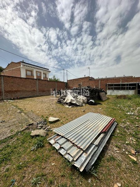 Foto 63d06bc2-8e44-4512-bf2f-26ded8479d4e. Terreny residencial a Mengíbar