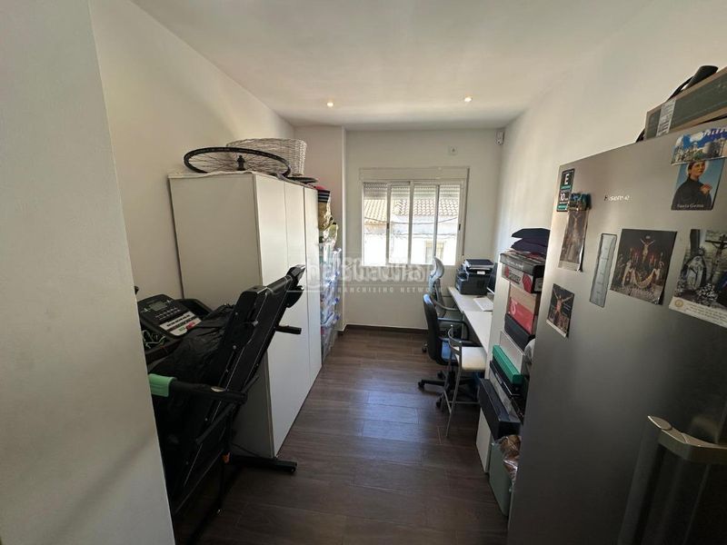 Foto a66c8d80-4aa0-491e-bb7a-3a1a28adda84. Piso  en venta en Mengíbar