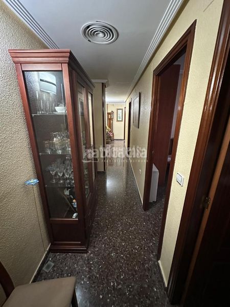 Foto d7082c4d-4ad1-4ac9-bce4-e68cf7e6b2e6. Pis amb calefacció aparcament a Mengíbar