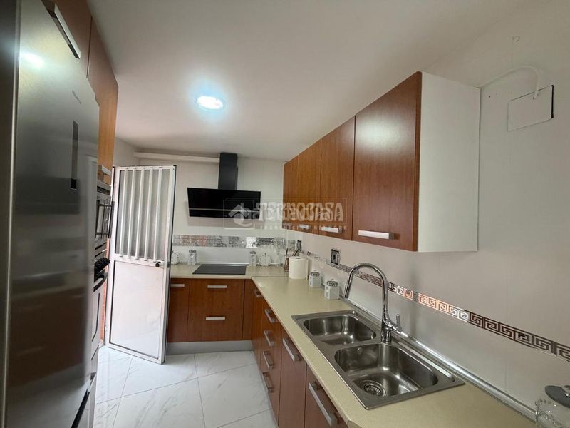 Foto 529181f1-8b5d-4460-8d46-846429d52030. Casa  en venta en Mengíbar