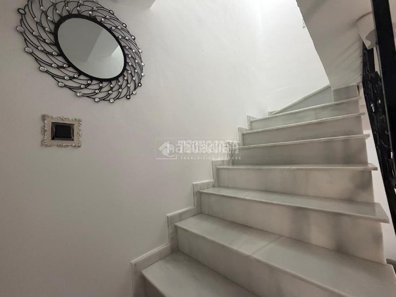Foto 7f614563-8370-4f26-8e9b-0df13d430476. Casa  en venta en Mengíbar