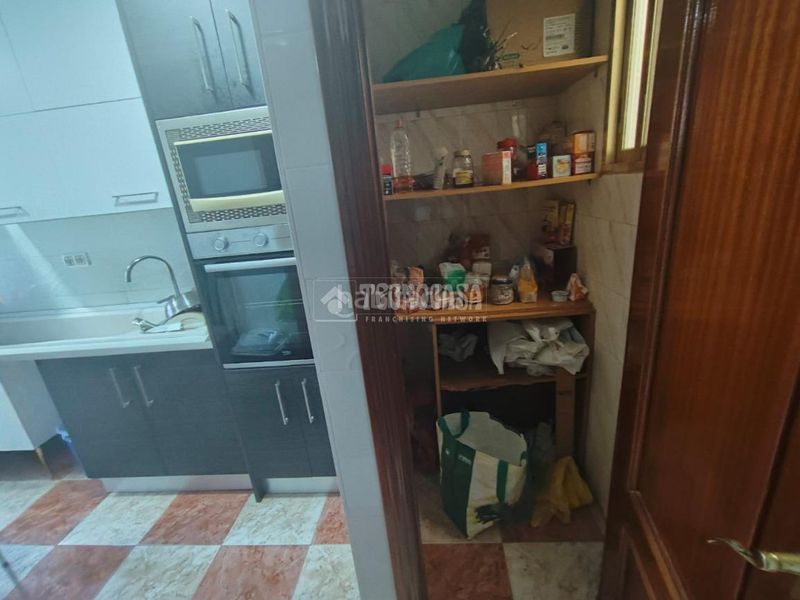 Foto 9614c81f-3cff-433a-831b-9621ebeb42b1. Piso  en venta en Mengíbar