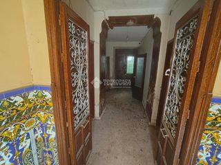 Casa aparellada a Jabalquinto. Casa en venta en jabalquinto