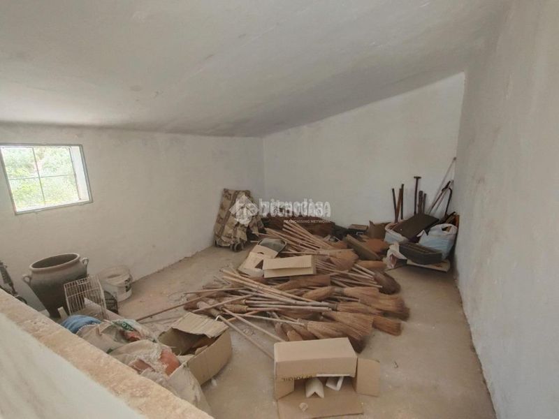 Foto 81c4d6b5-d50e-494b-a56e-28967d1561e9. Casa aparellada a Villatorres