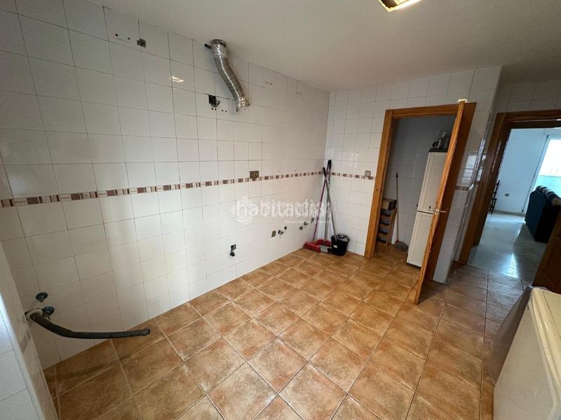 Foto 93e645bd-323f-4cdb-b5df-c0be2c8bd7c7. Piso  en venta en Mengíbar