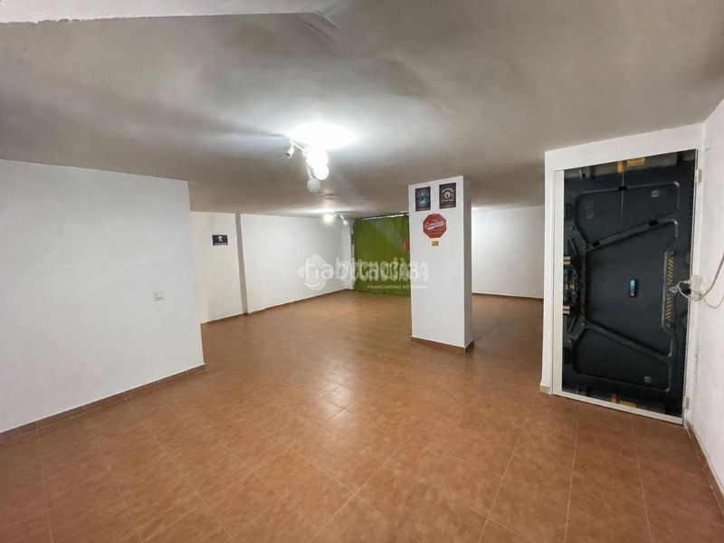 Foto 4d161610-cfb6-4de2-824e-20145e3de602. Casa amb calefacció aparcament a Mengíbar