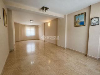 House in Mengíbar. Casa en venta en mengíbar
