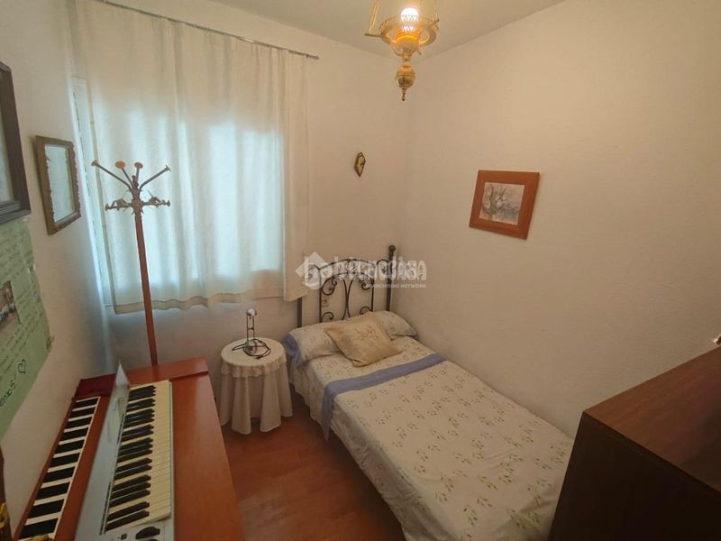 Foto 4fa98416-26cf-43d6-96d5-9ced67e77ebe. Pis a Mengíbar