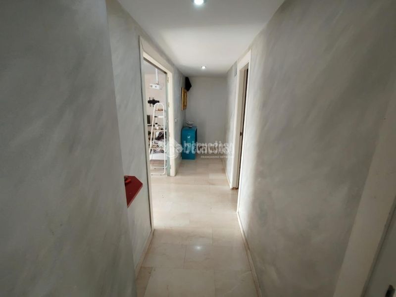 Foto 37149657-cb34-4a68-8387-3b0cbecbd972. Piso  en venta en Mengíbar