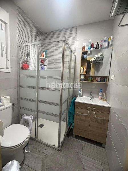 Foto 089e75d3-f8fc-485f-a90c-b8b53977b140. Casa aparellada amb calefacció a Mengíbar