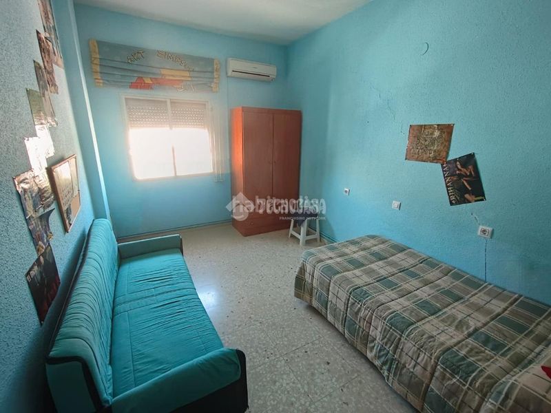 Foto b01e03d4-7994-41de-9afa-4e5a741ccdff. Pis a Mengíbar