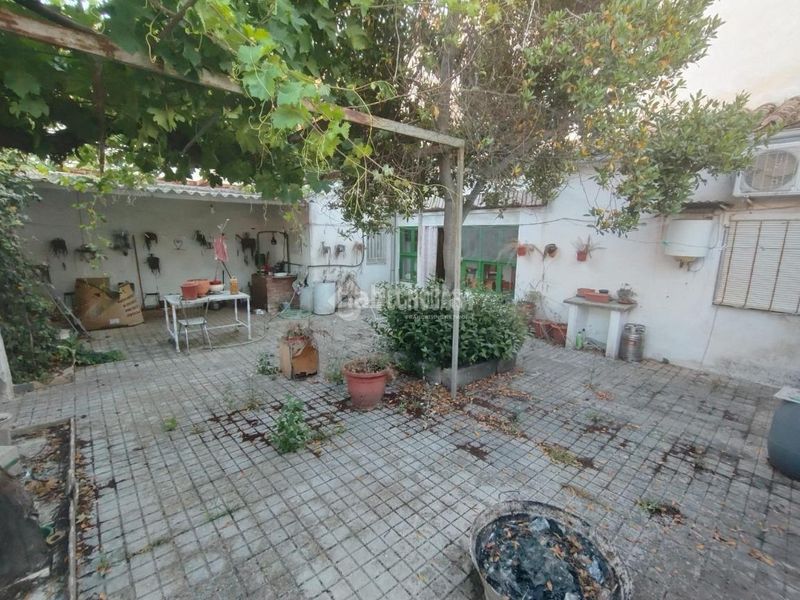 Foto 5d5fb2e6-798d-463f-b2cd-79a946ca2416. Towny house in Villatorres