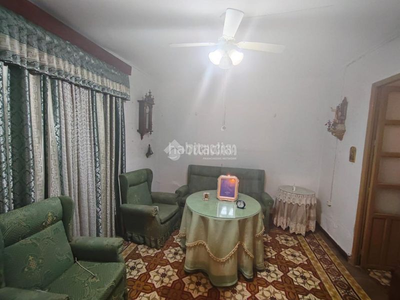 Foto 7d6a8dfa-1274-40d0-b7d6-198a54e243e2. Towny house in Villatorres