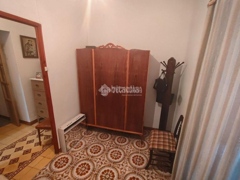 Foto cf5aa550-662d-474d-b4ae-2571ebbaa04d. Towny house in Villatorres