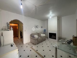 Doppelhaus in Villanueva de la Reina. Casa en venta en villanueva de la reina