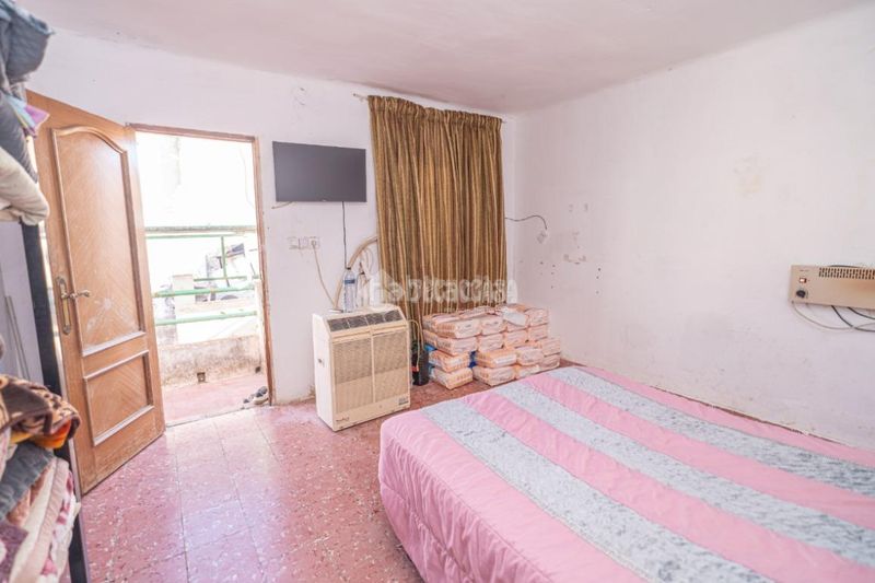 Foto 8b389677-52a9-42c6-9b0a-74abe426b09f. Towny house with heating in La Zarzuela - San José - Belén Linares