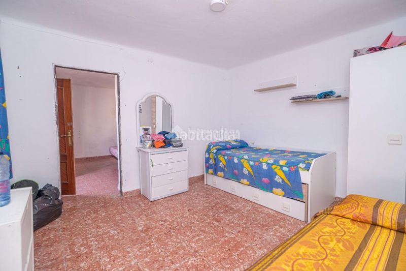Foto a4f8a7f0-05c9-4796-b779-b87925291f6b. Towny house with heating in La Zarzuela - San José - Belén Linares