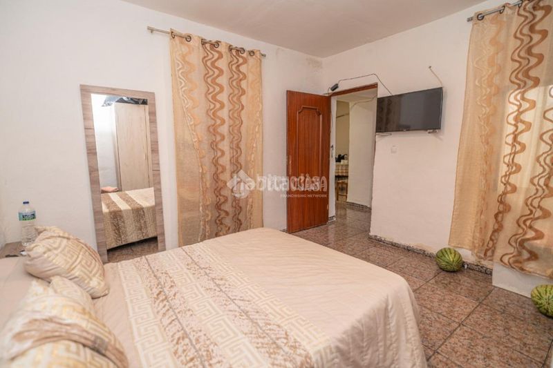 Foto db26b298-2df6-40df-a539-63e77797f60e. Towny house with heating in La Zarzuela - San José - Belén Linares