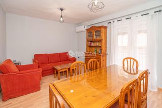 Piso en Linarejos. Piso en venta en linares