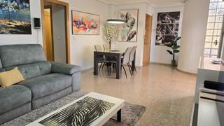 Rent Penthouse in Nou Moles. Alquiler de ático en valencia