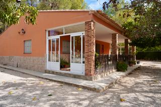 Xalet a Benigànim. Chalet en venta en beniganim