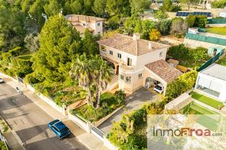 Maison à Borriol. Chalet independiente en la urb. la coma